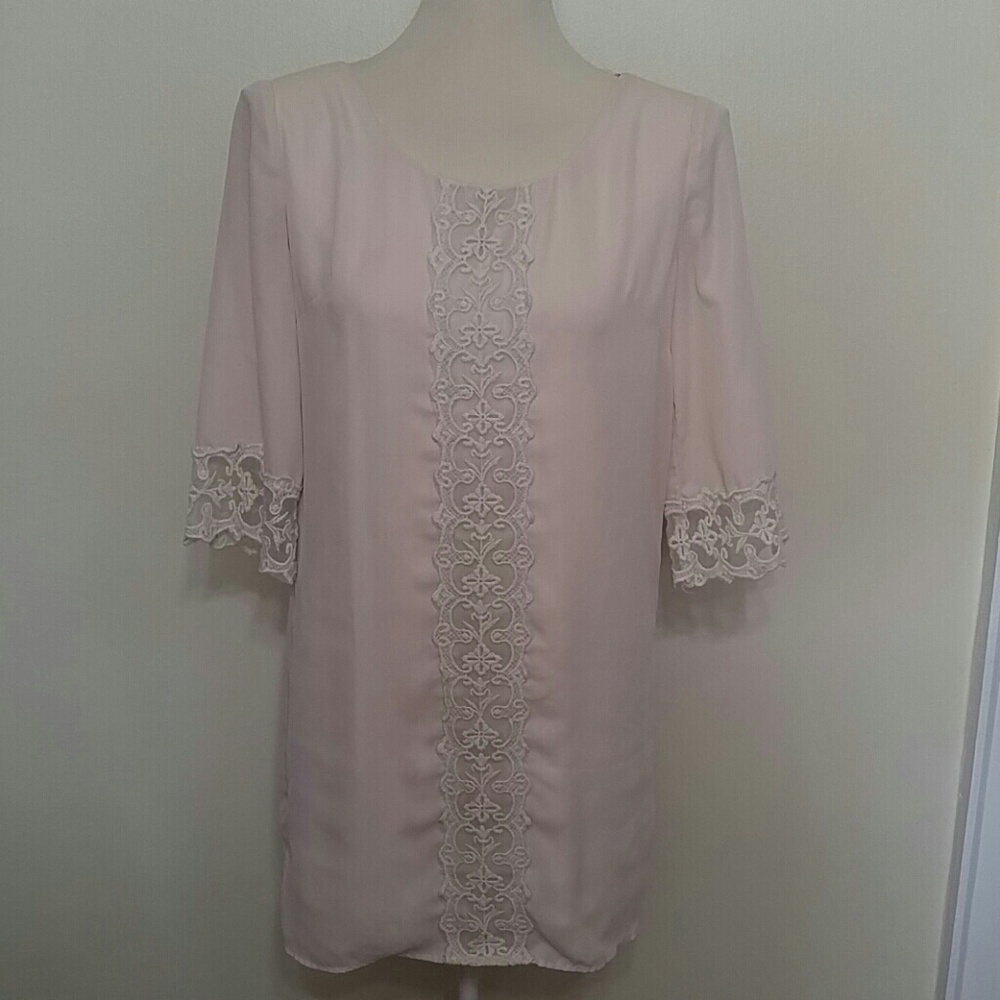 Ark & Co. cream and lace boho tunic dress size Small